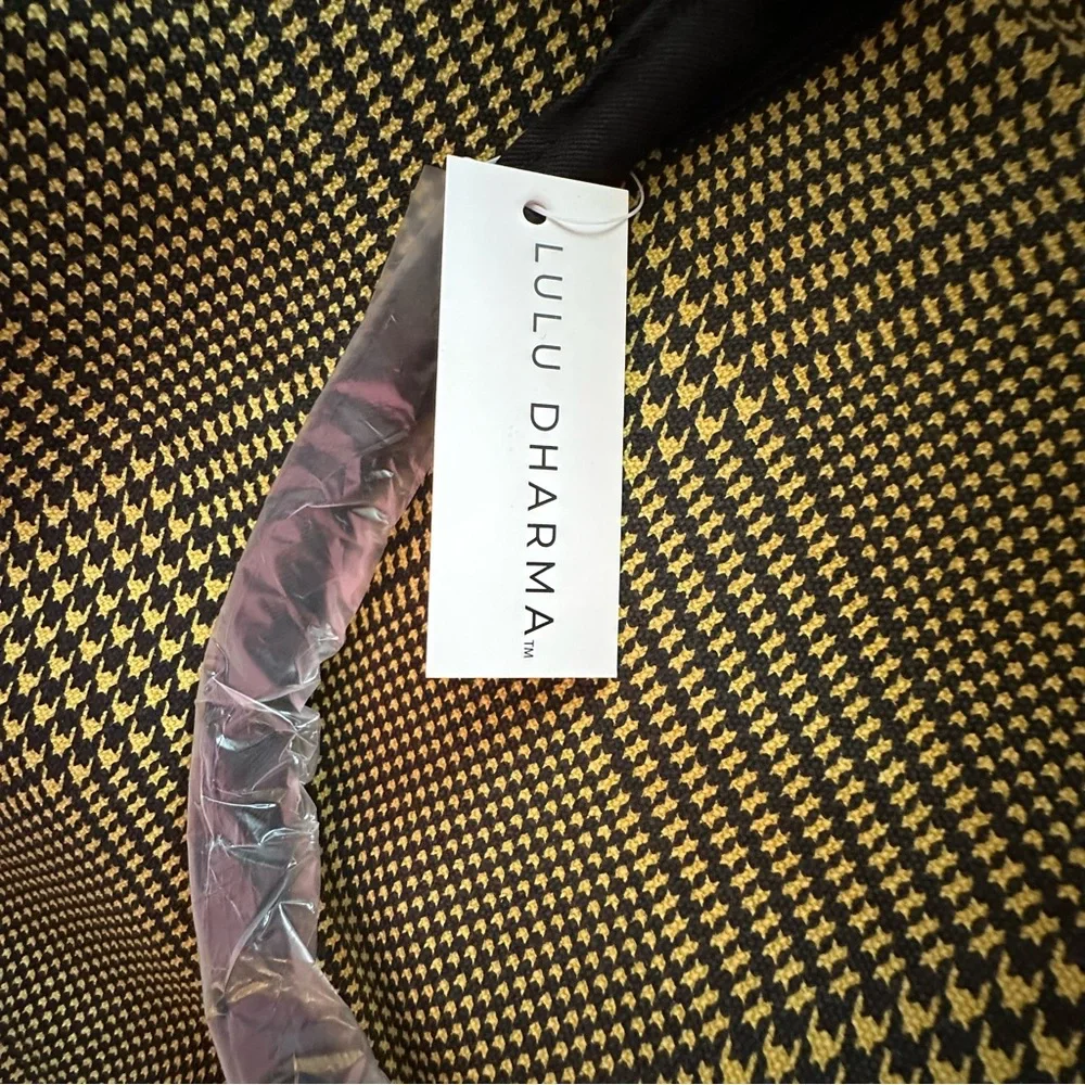 NWT- Lulu Dharma - Fraiser weekender bag Color - yellow/black plaid - Picture 7 of 8